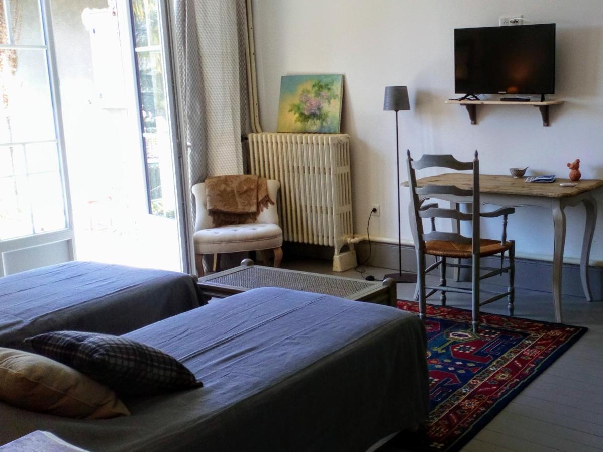 La Maison Jaffran, Suite En Ville Privas Habitación foto