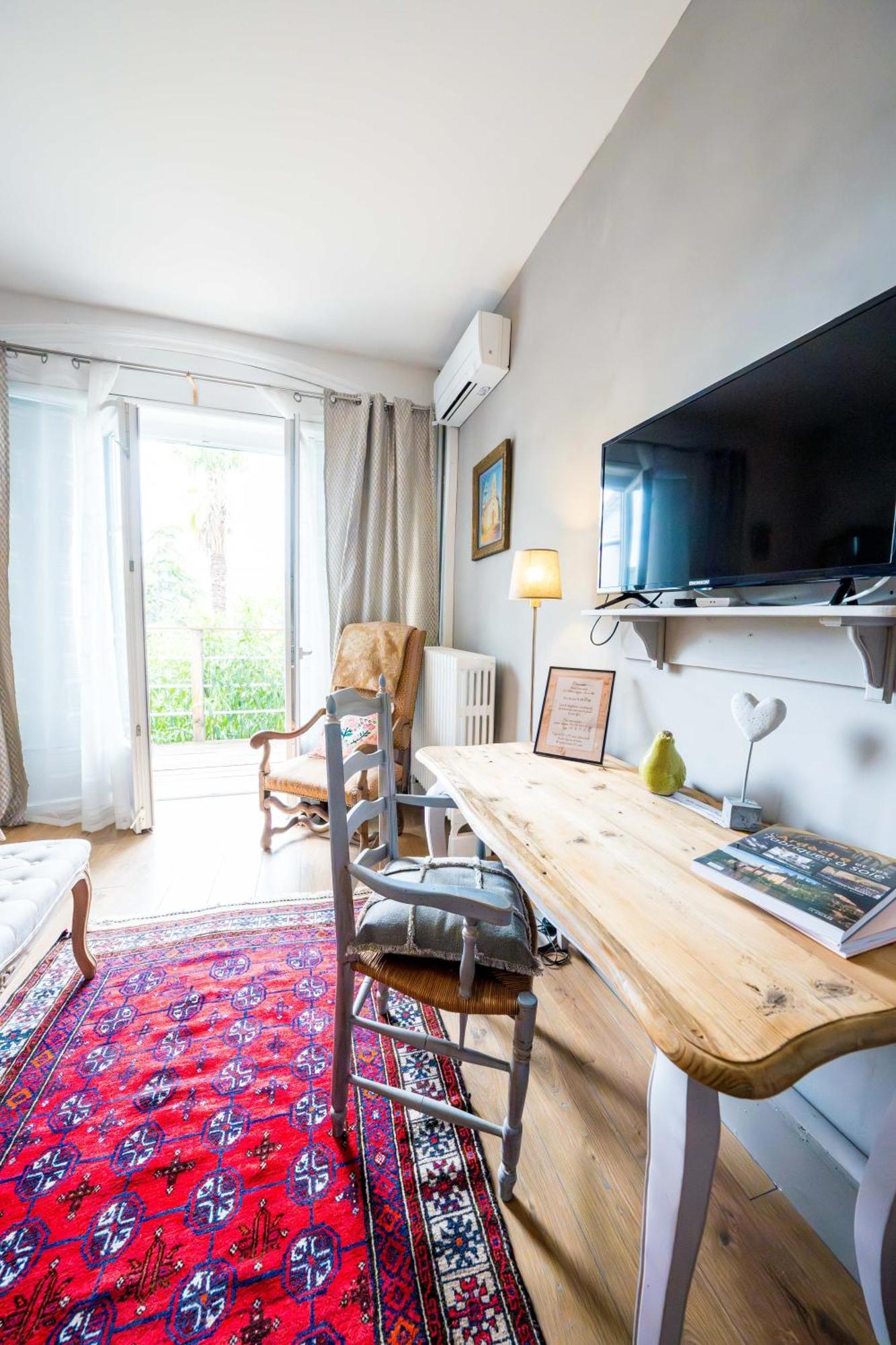 La Maison Jaffran, Suite En Ville Privas Exterior foto